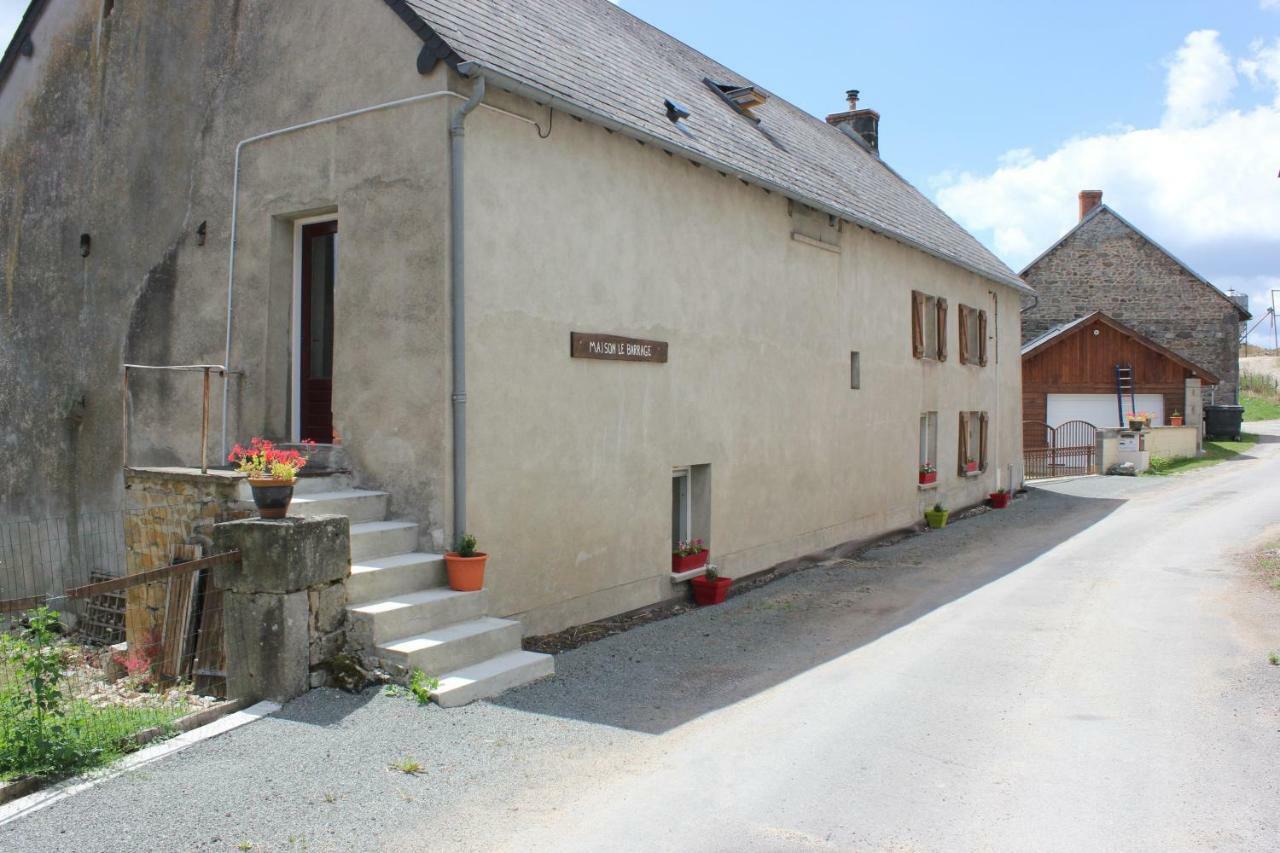 Maison Le Barrage Saint-Gervais-d'Auvergne Exterior photo